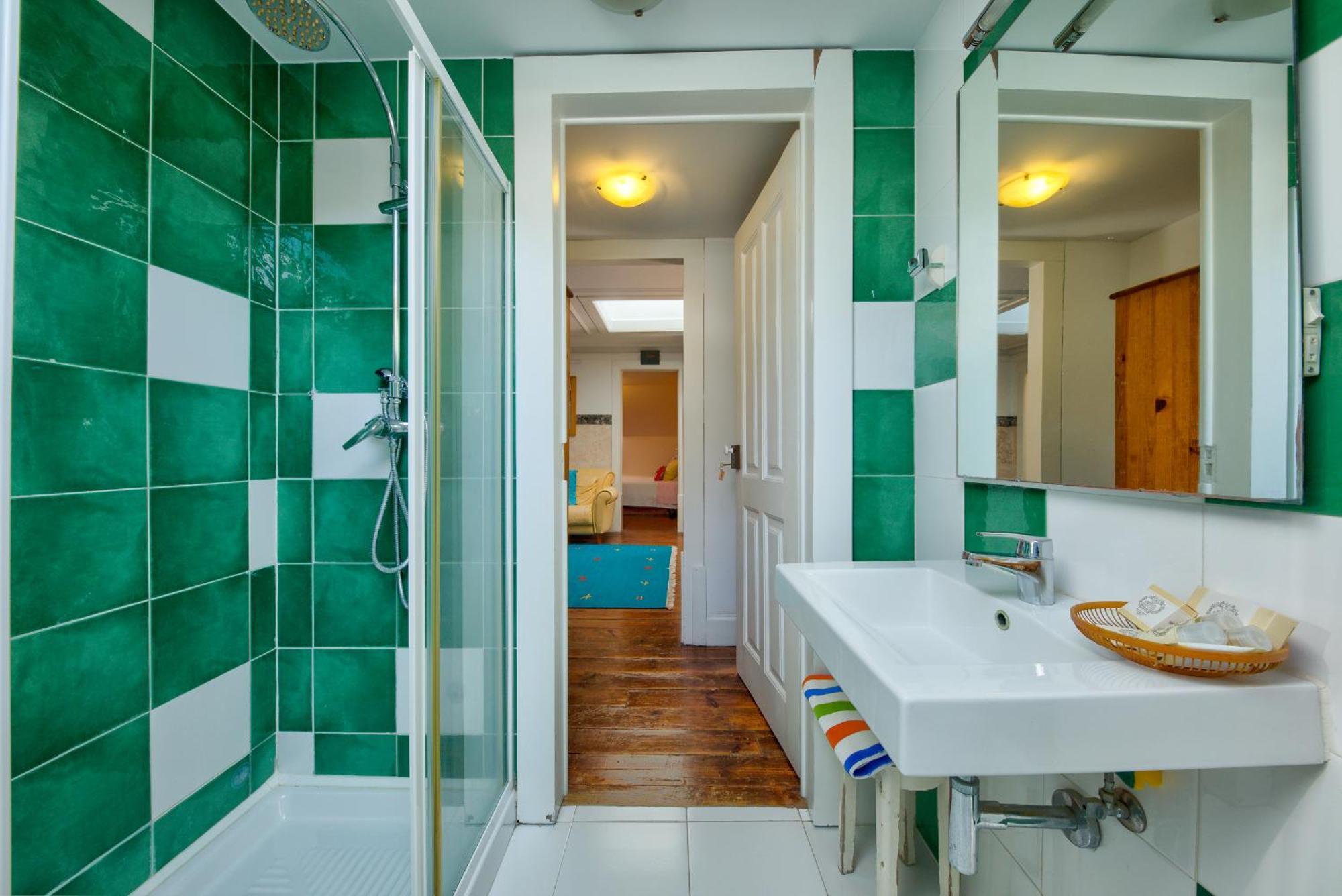 Adore Portugal Coimbra Guest House Buitenkant foto