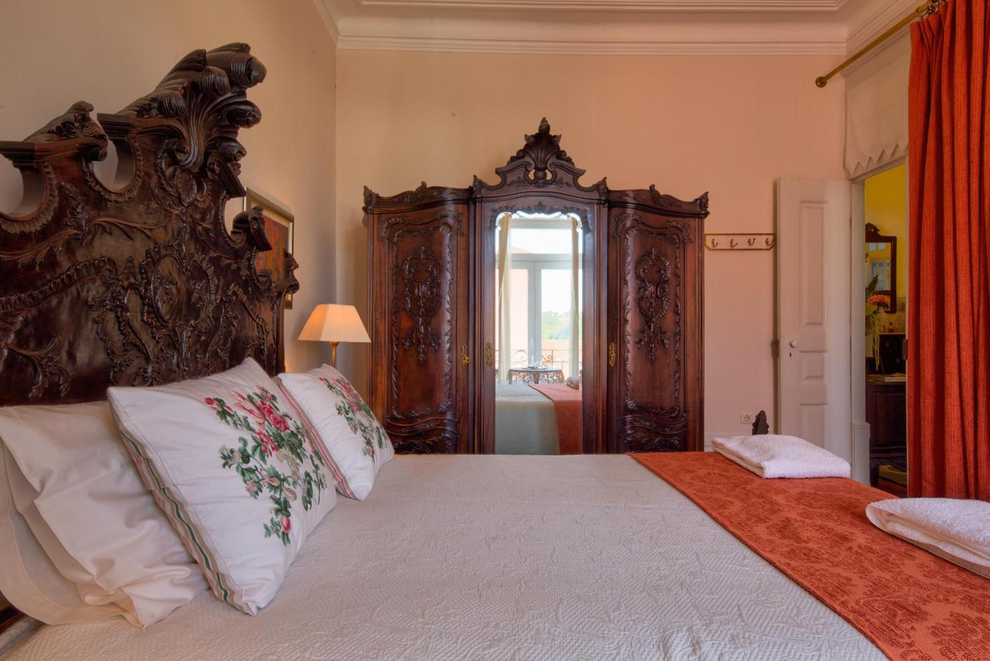 Adore Portugal Coimbra Guest House Buitenkant foto