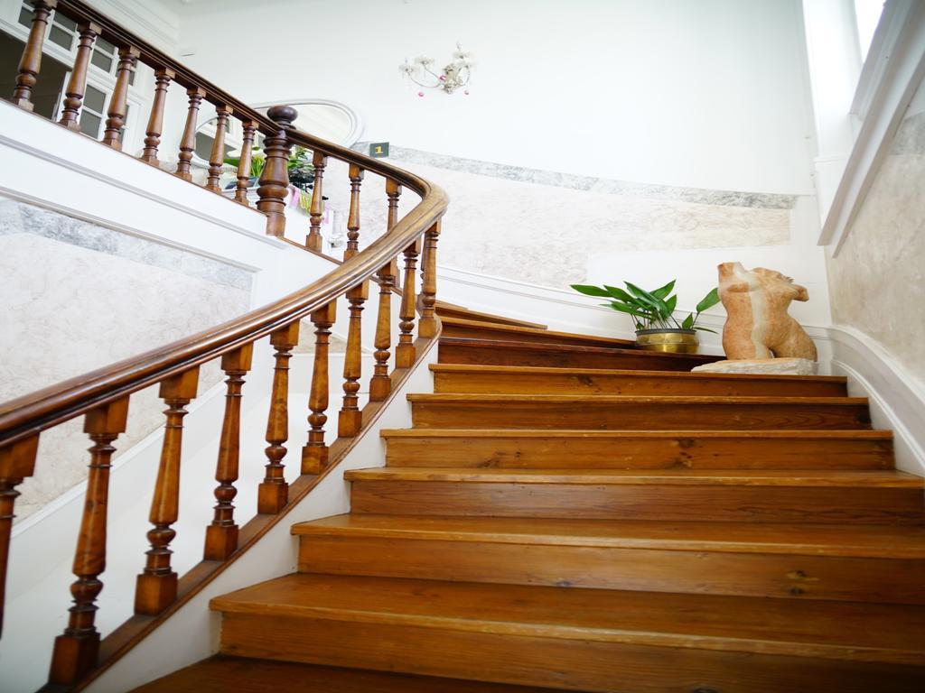 Adore Portugal Coimbra Guest House Buitenkant foto